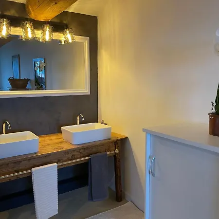 Guest house La Grange Aux Hirondelles - Complet Et Independant *